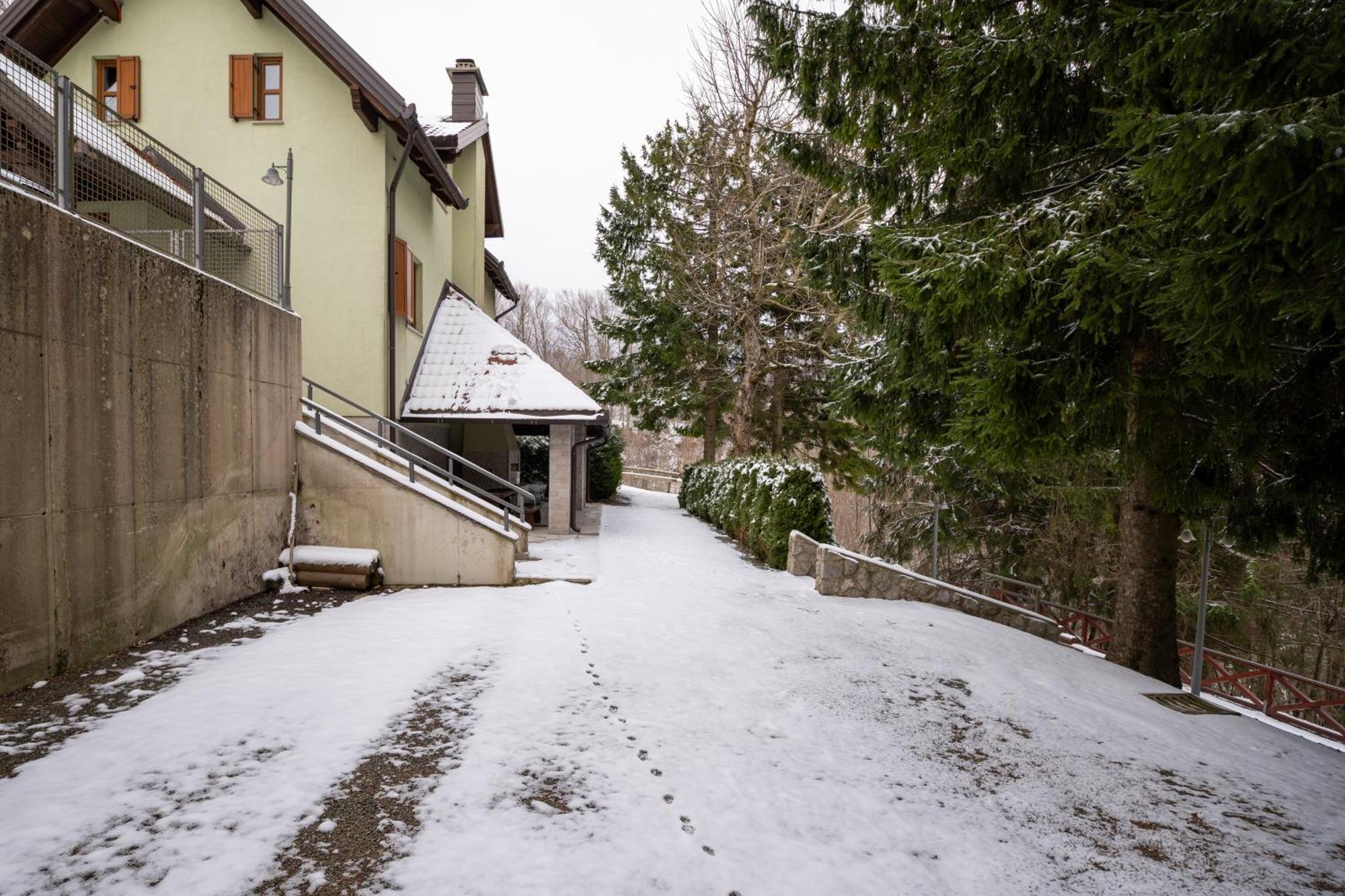 Kuca Za Odmor Cava Fuzine Villa Fužinski Benkovac Exterior foto